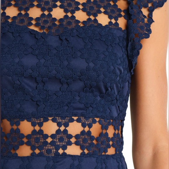 Petal & Pup Lauren Navy Dress Size Size 8 - Picture 4 of 11